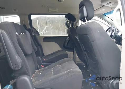 2016 Dodge Grand Caravan Sxt z USA, uszkodzony, nr VIN 2C4RDGCG0GR179959